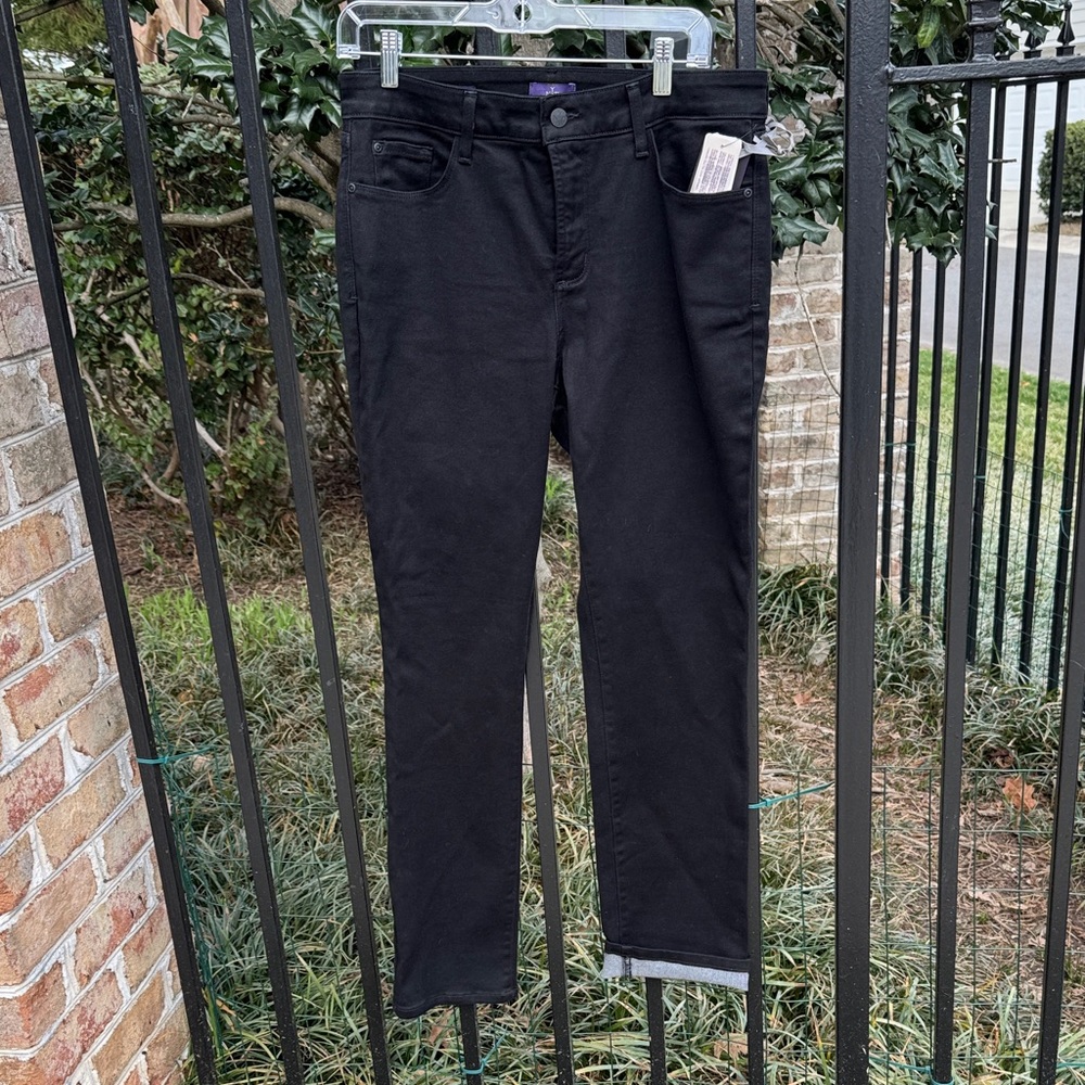 Blk NYDJ Sherri Slim Jeans NWT, sz  10